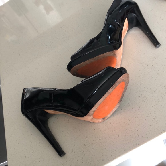 Black patent peep toe Cole Haan Stiletto Heels - Picture 3 of 4